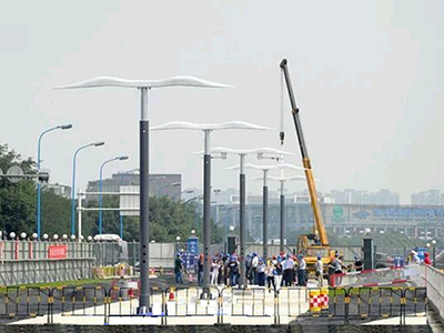 現(xiàn)代有軌電車供電系統(tǒng)用大雁支架： 材質(zhì)：ZL114A-T6